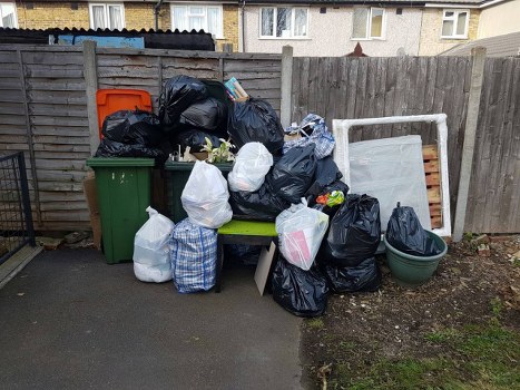 Eco-friendly disposal during flat clearance